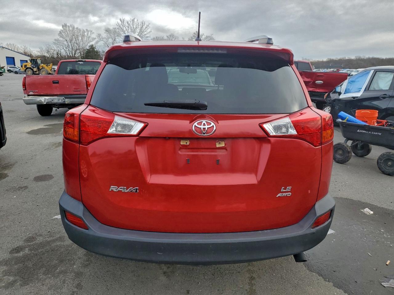 Toyota RAV4 Le Image 5