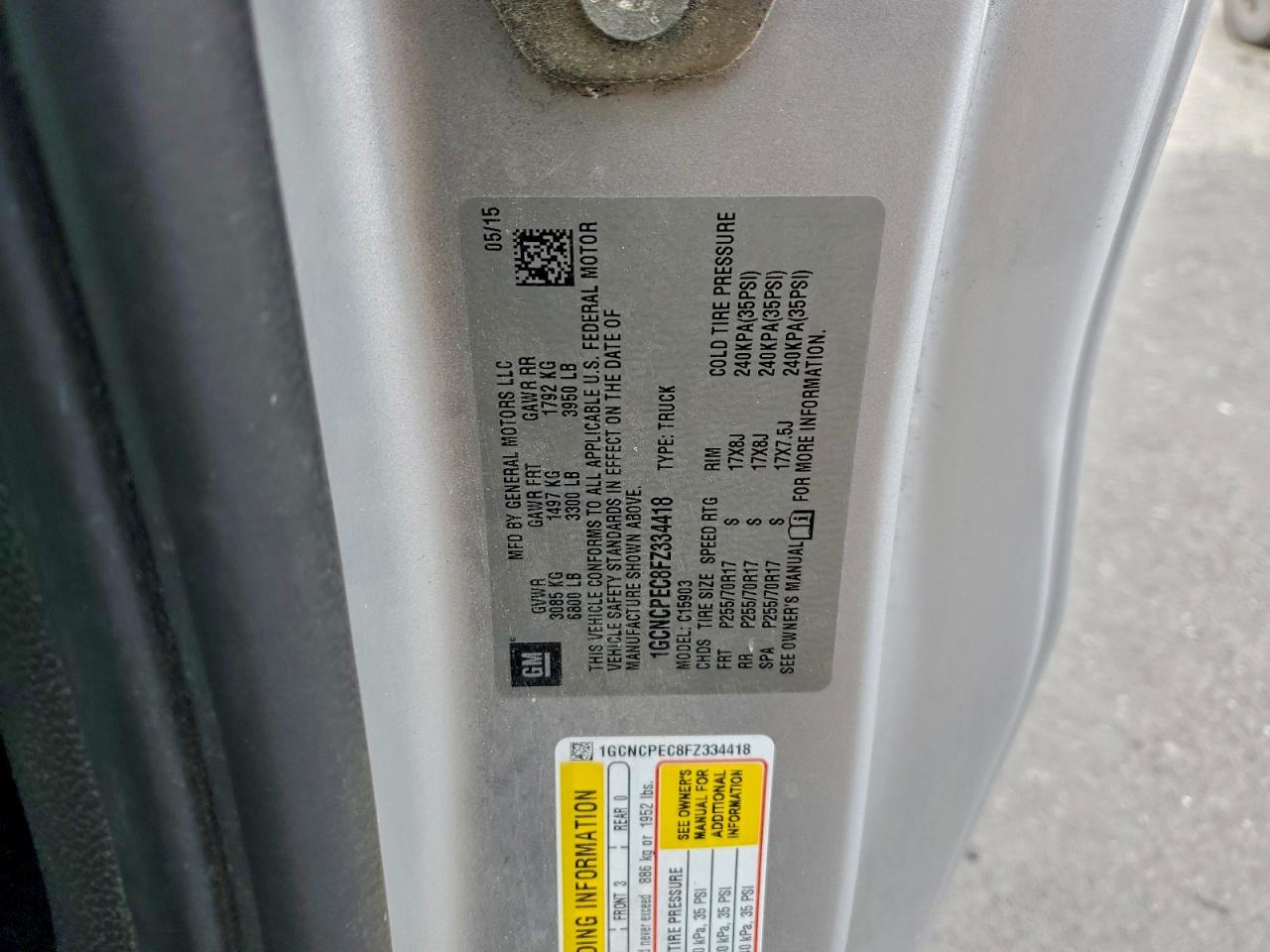 Chevrolet Silverado C1500 Image 11