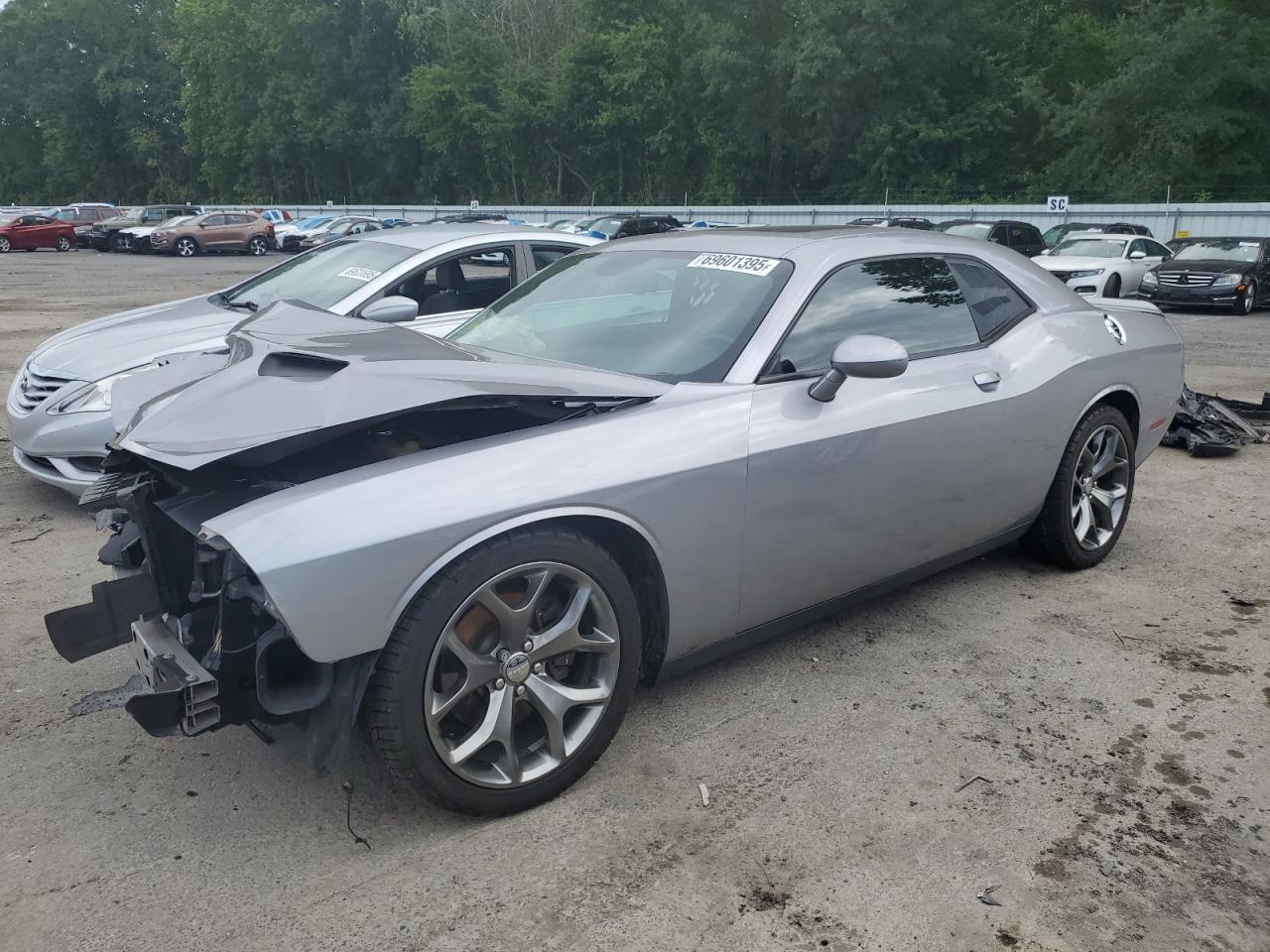 Dodge Challenger Sxt Image 1