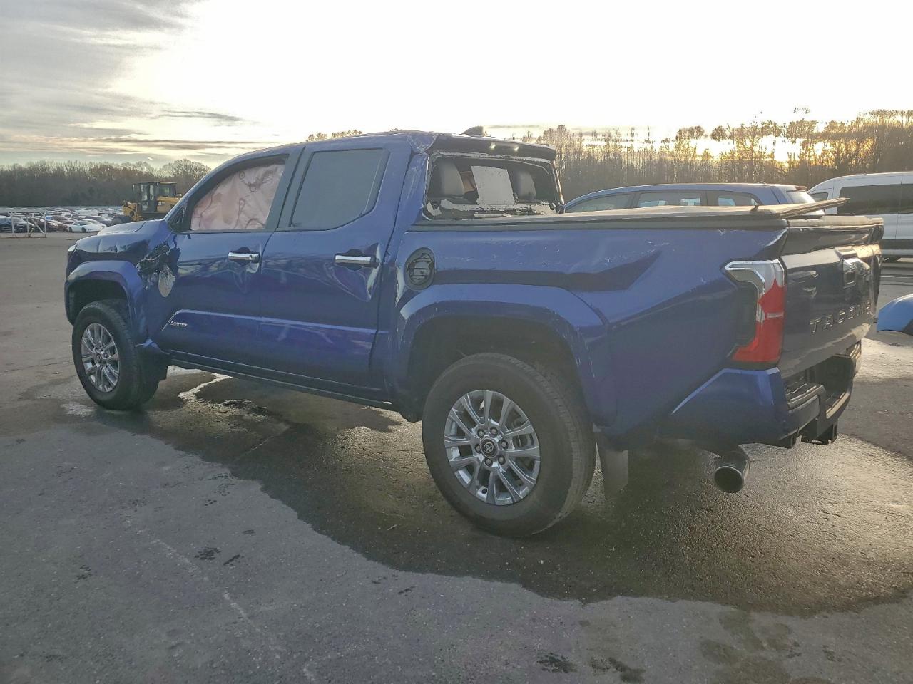 Toyota Tacoma Double Cab Image 4