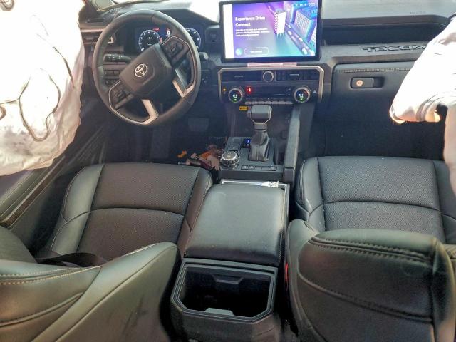 Toyota Tacoma Double Cab Image 7