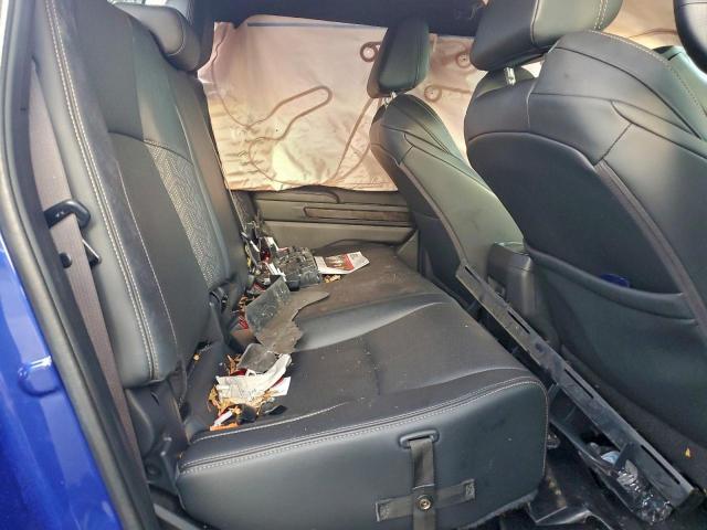 Toyota Tacoma Double Cab Image 8