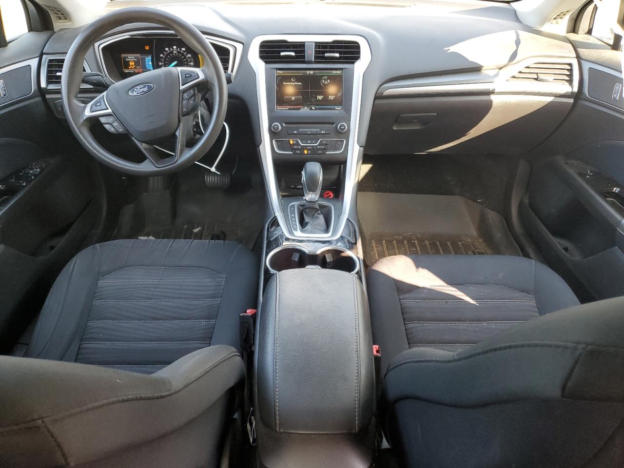 Ford Fusion Se Image 5