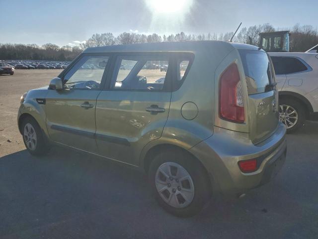 Kia Soul Image 3