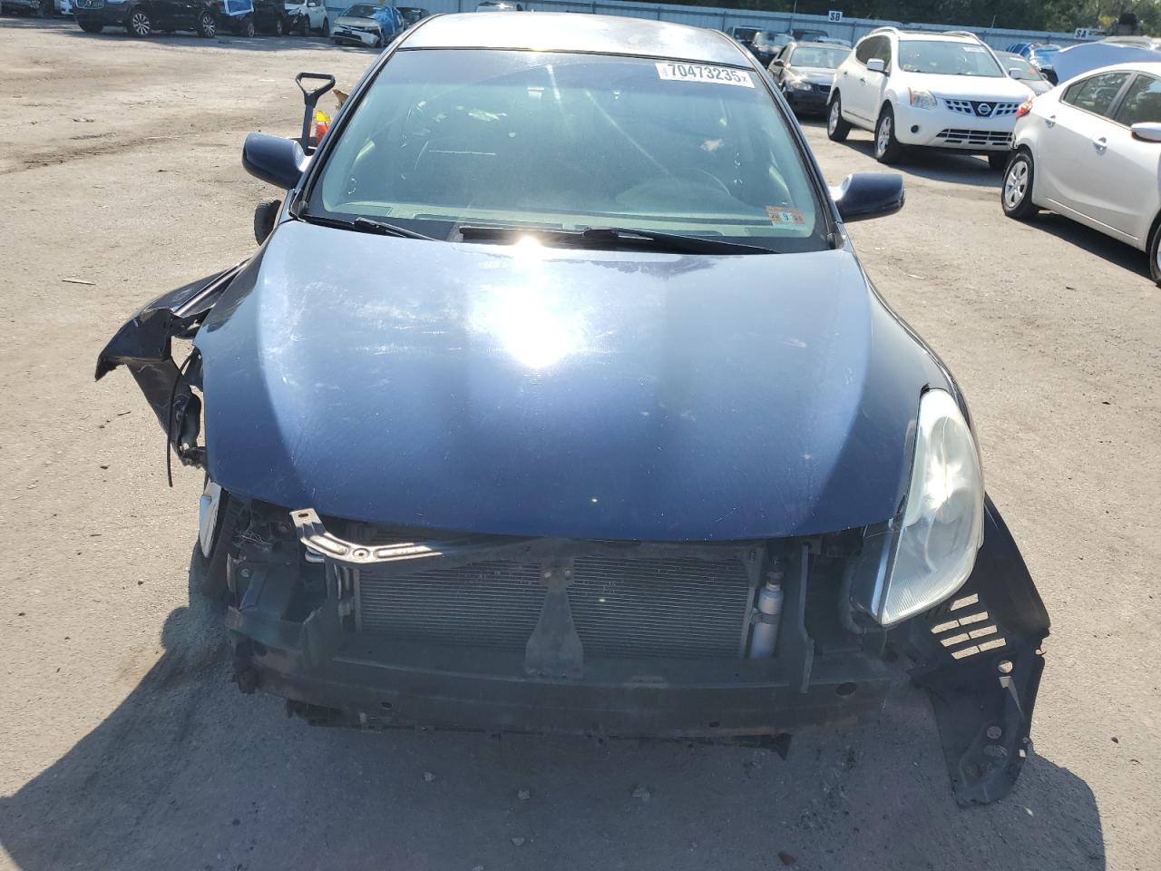 Nissan Altima Base Image 12