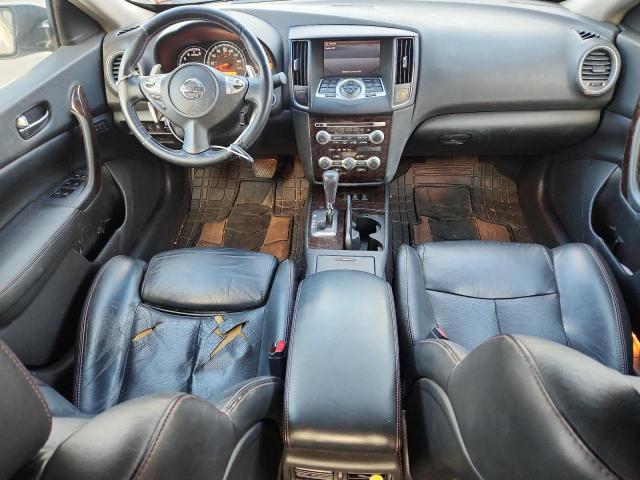 Nissan Maxima S Image 8