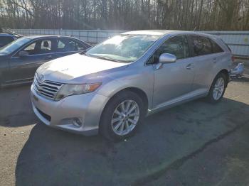 Salvage Toyota Venza