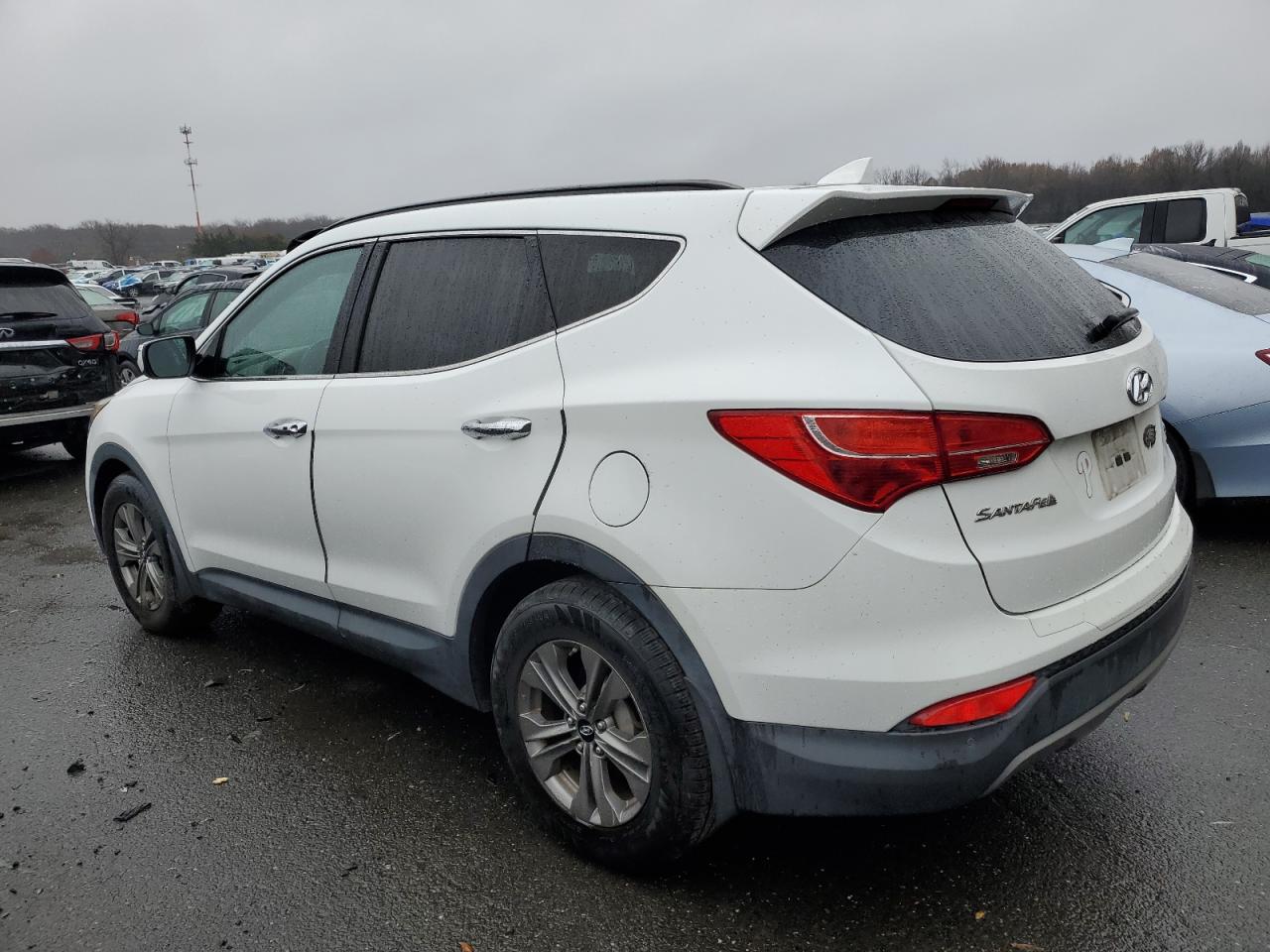 Hyundai SANTA FE Image 13