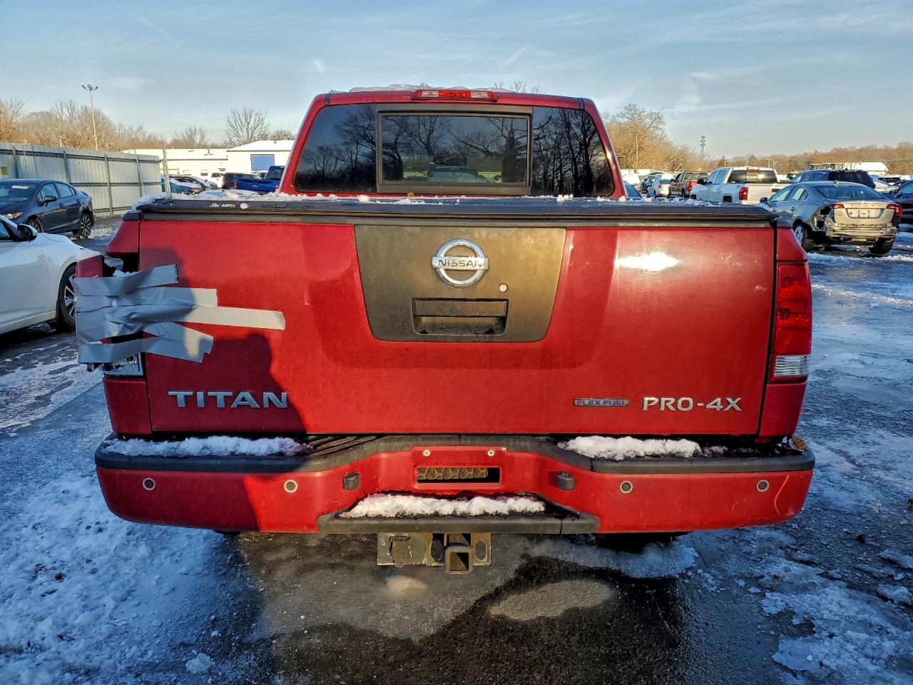 Nissan Titan S Image 3
