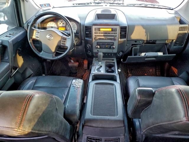 Nissan Titan S Image 10