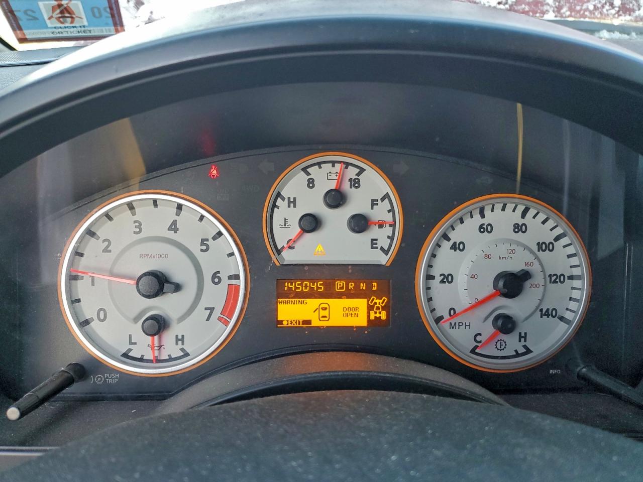 Nissan Titan S Image 4