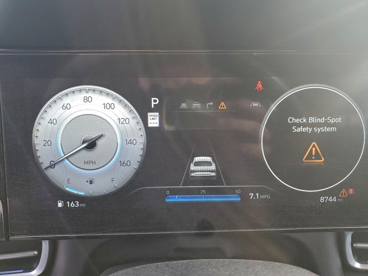 Hyundai ELANTRA Limited Image 11