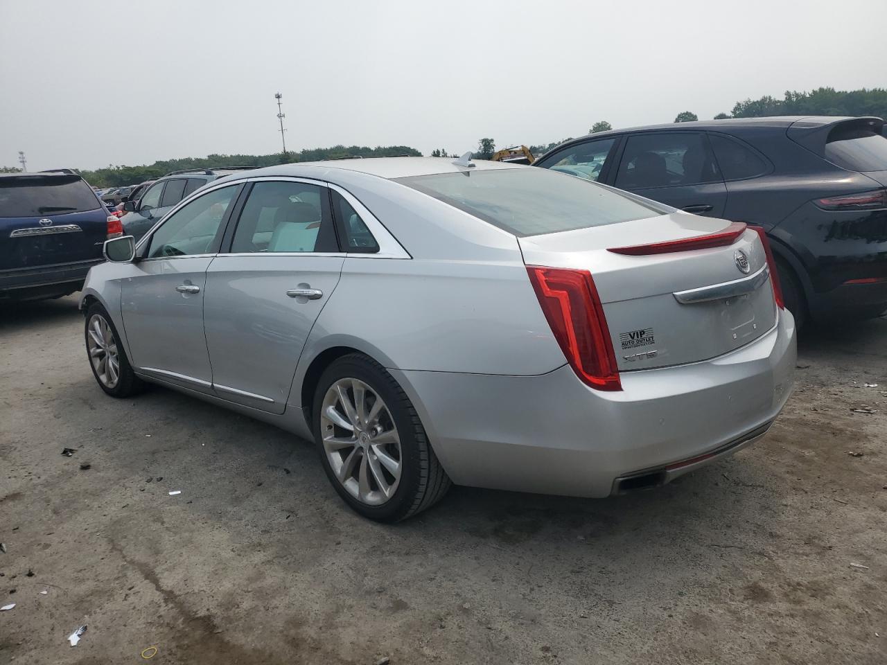 Cadillac XTS Luxury Collection Image 6