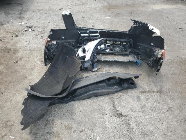 Cadillac XTS Luxury Collection Image 11