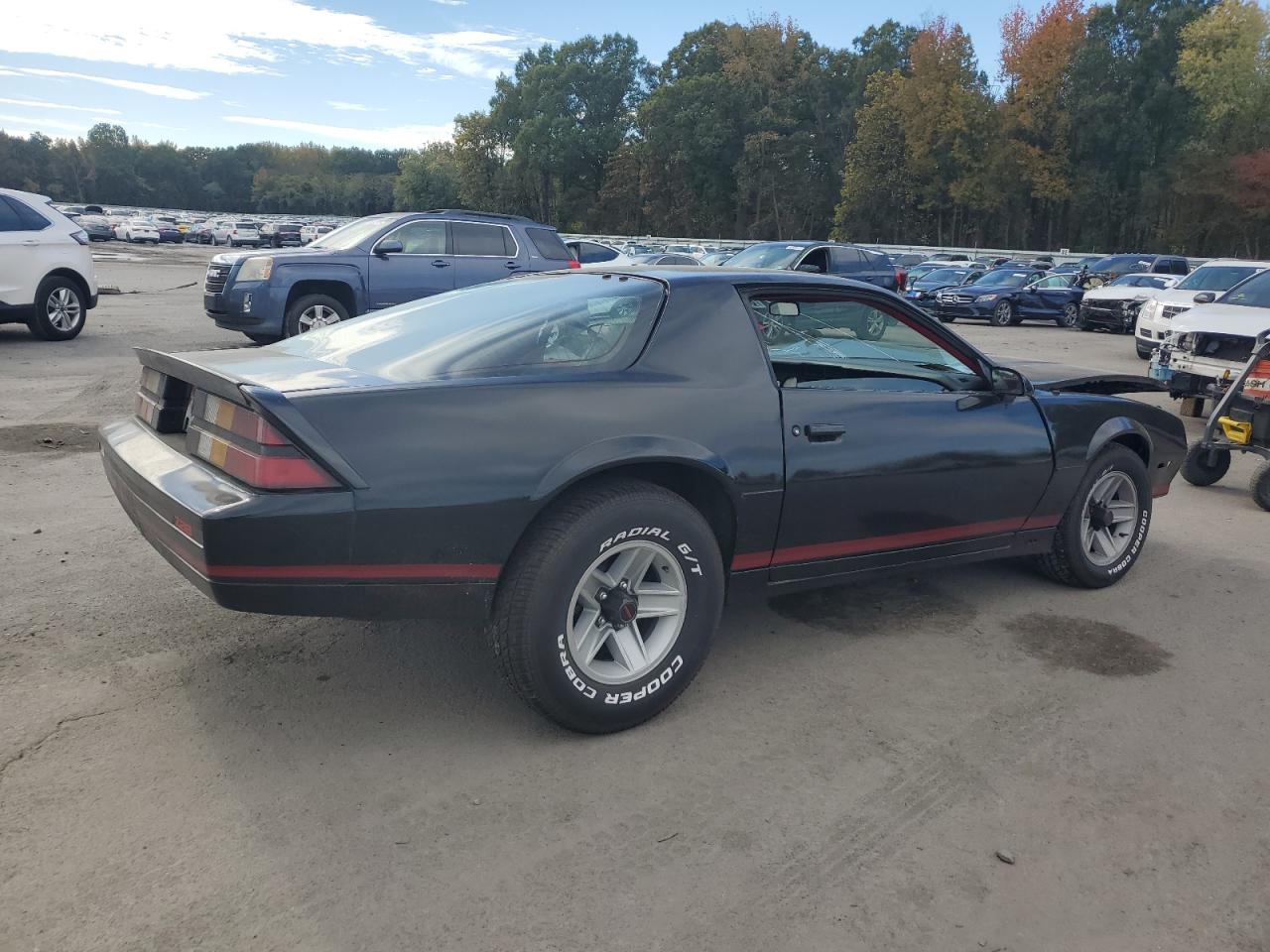 Chevrolet Camaro Image 4