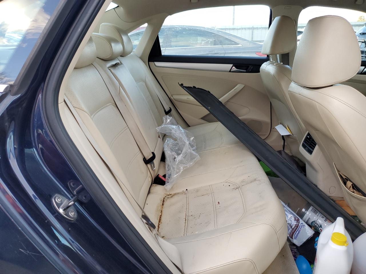 Volkswagen Passat Se Image 10