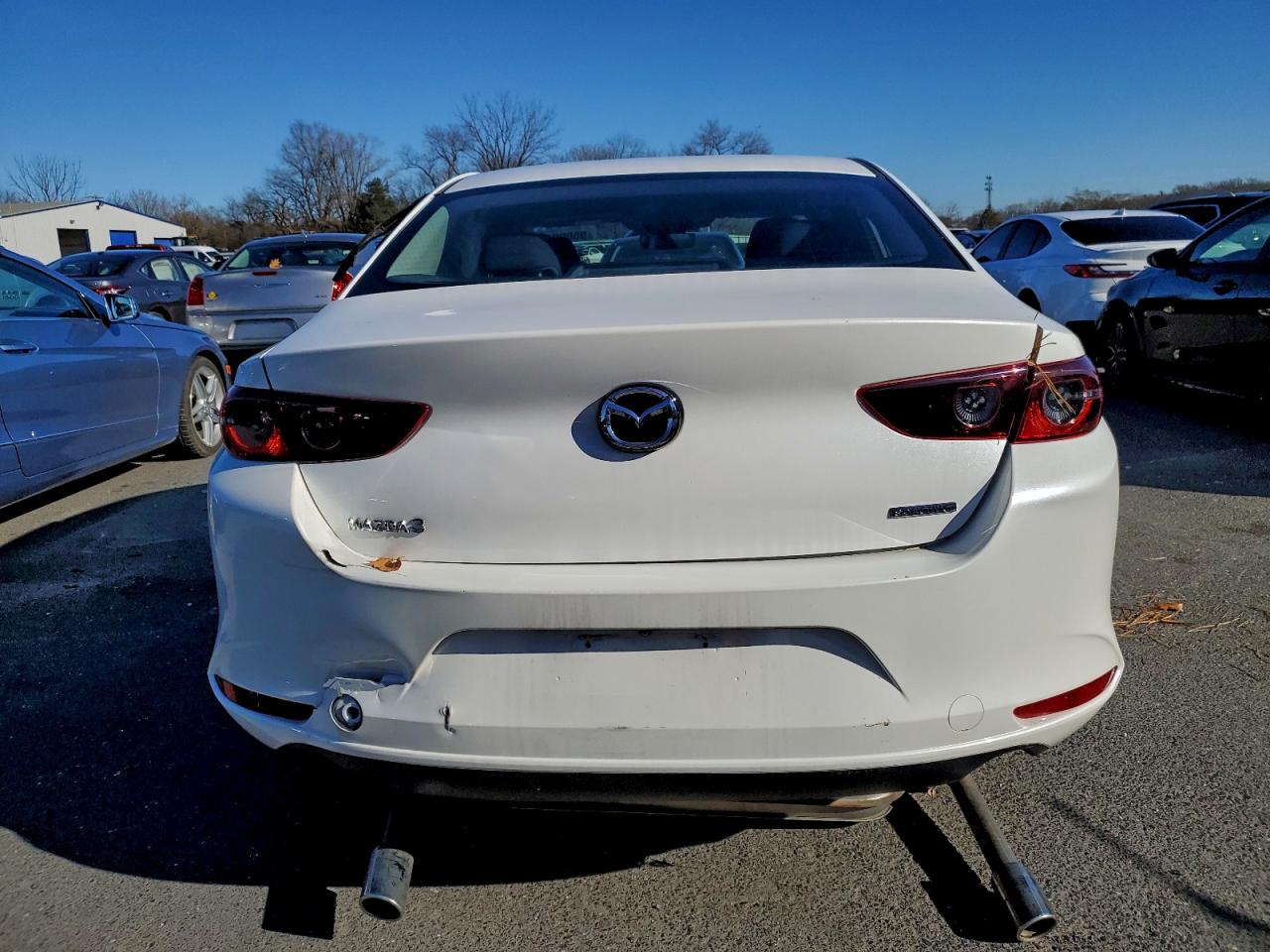 Mazda 3 Image 4