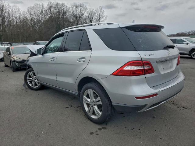 Mercedes-Benz M-Class 350 4matic Image 3