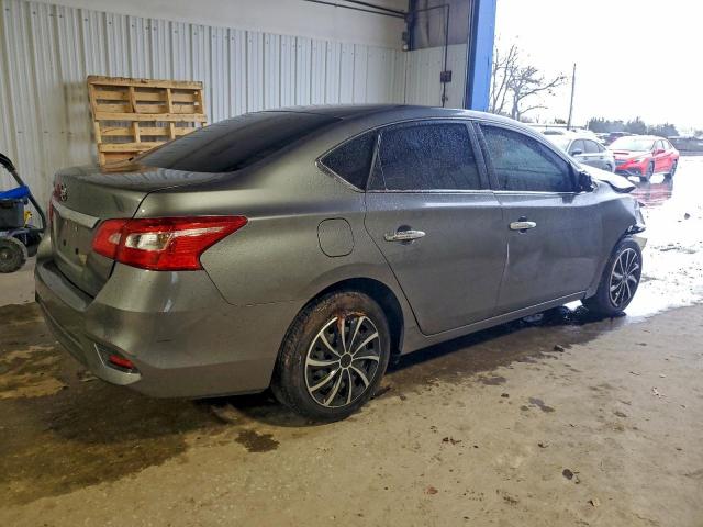 Nissan Sentra S Image 2