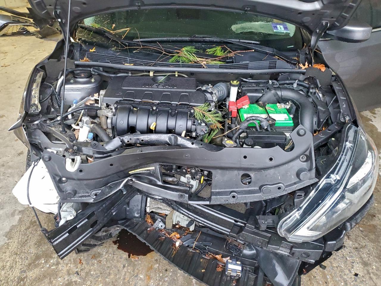 Nissan Sentra S Image 12