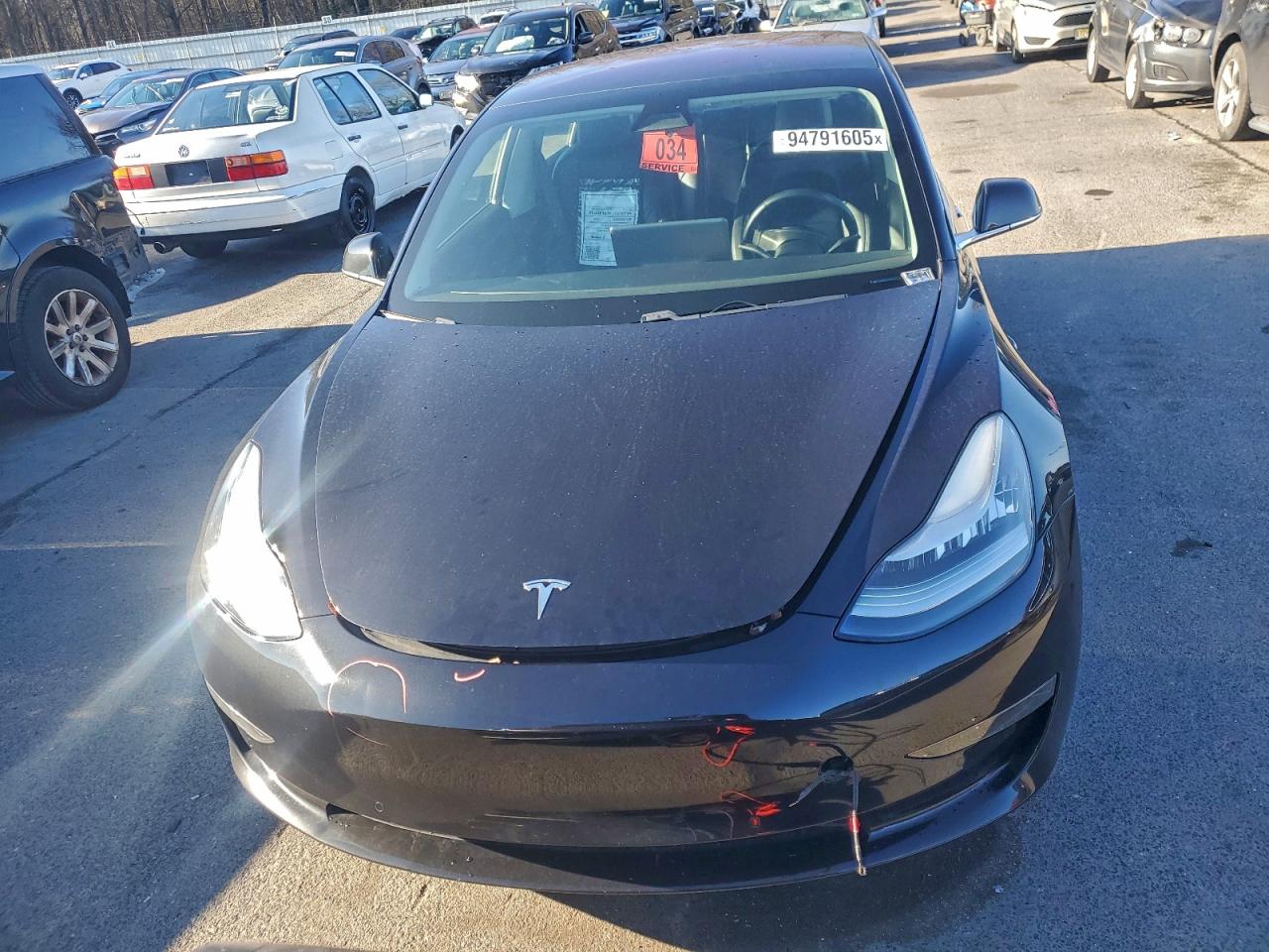 Tesla Model 3 Image 10