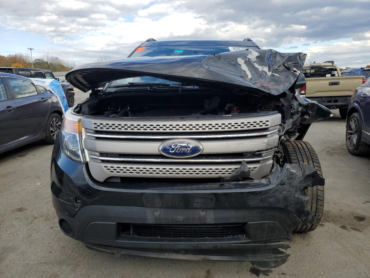 Ford Explorer Image 7