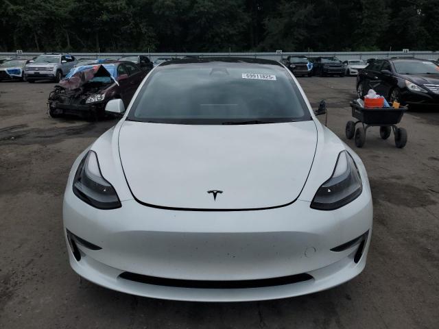 Tesla Model 3 Image 5