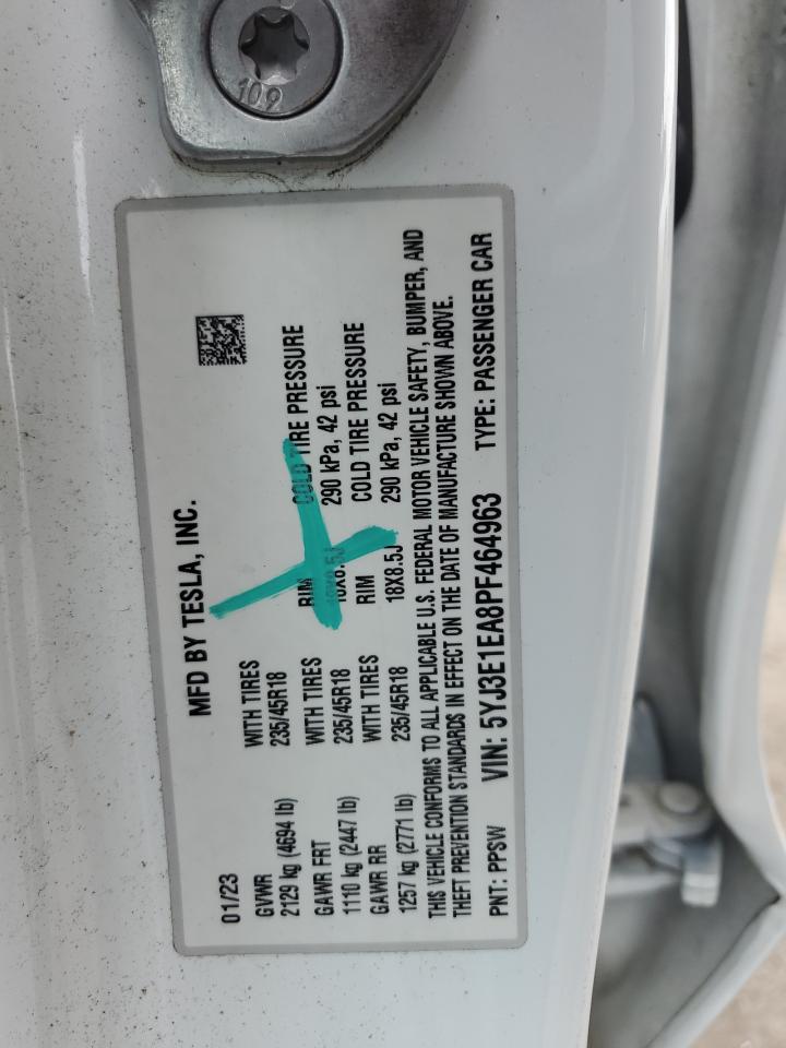 Tesla Model 3 Image 8