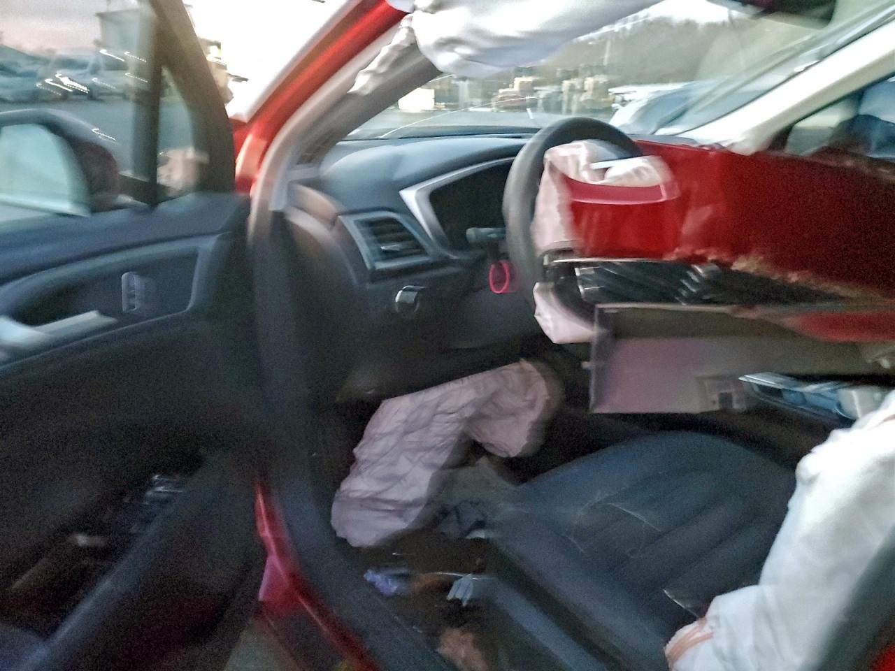 Ford Fusion Se Image 11