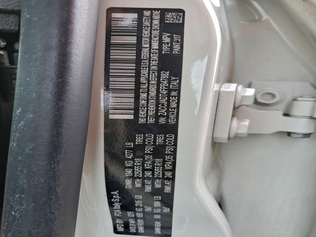 Jeep Renegade Limited Image 10