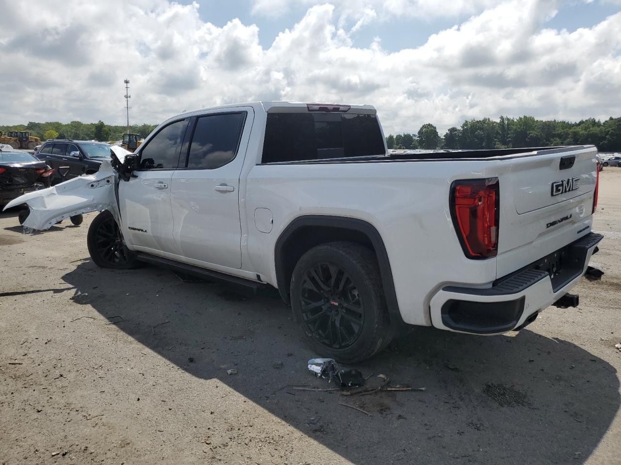 GMC Sierra K1500 Denali Image 7