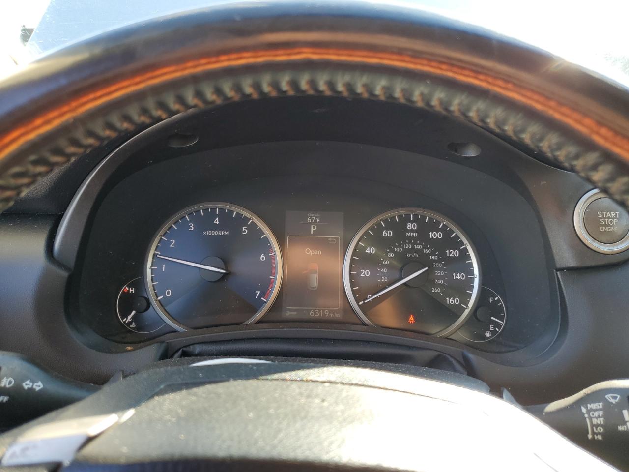 Lexus NX 200t Base Image 7