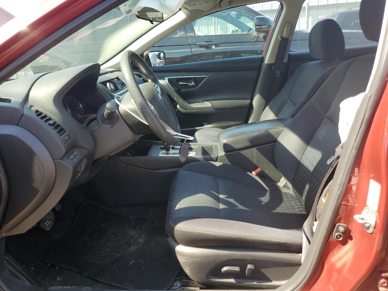 Nissan Altima 2.5 Image 11