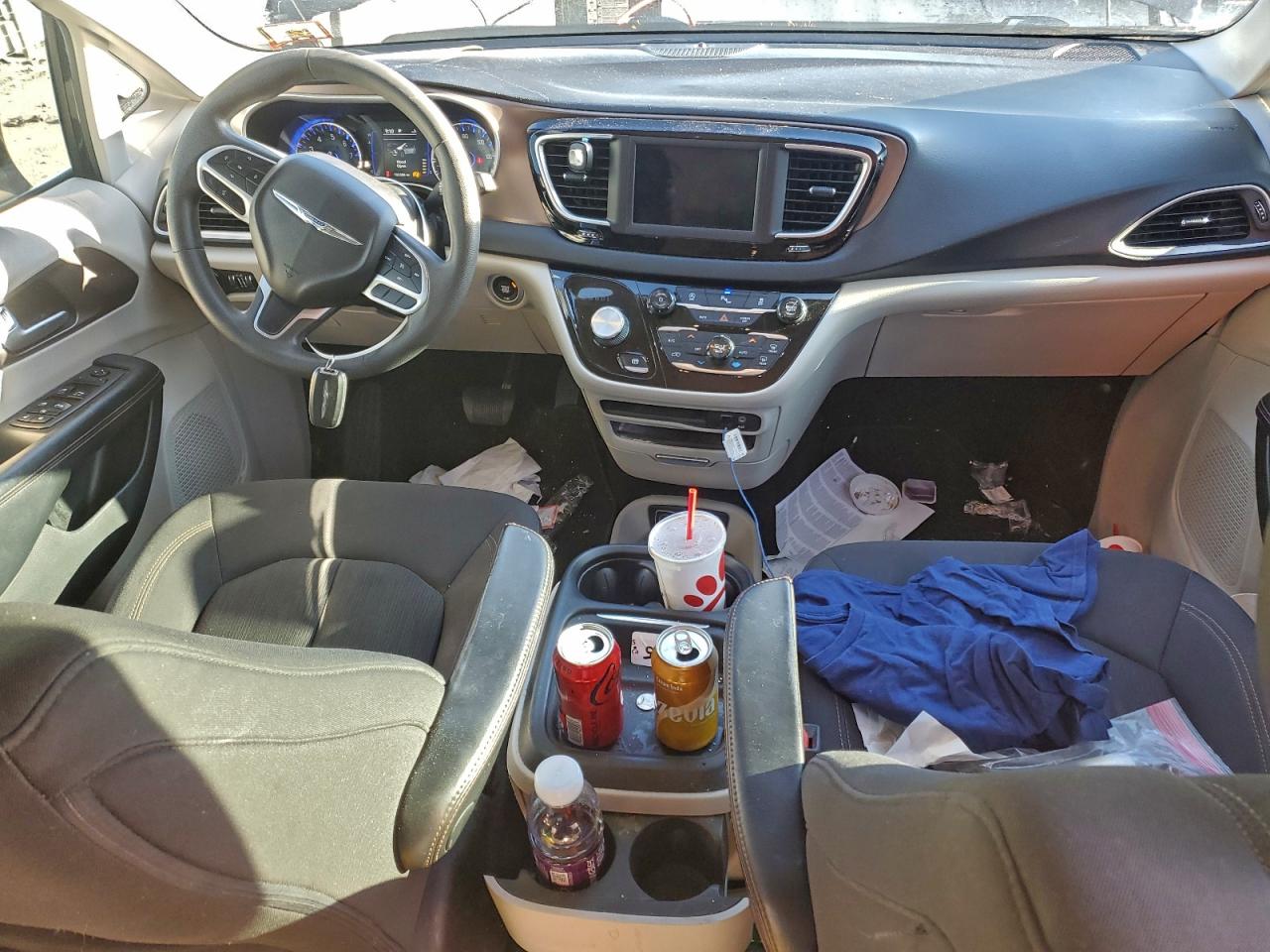 Chrysler Pacifica Touring Plus Image 6