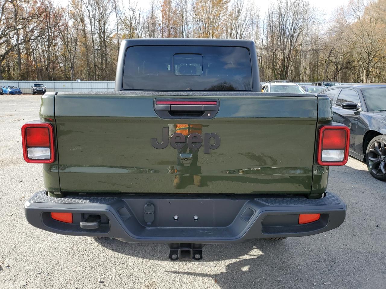 Jeep Gladiator Sport Image 9