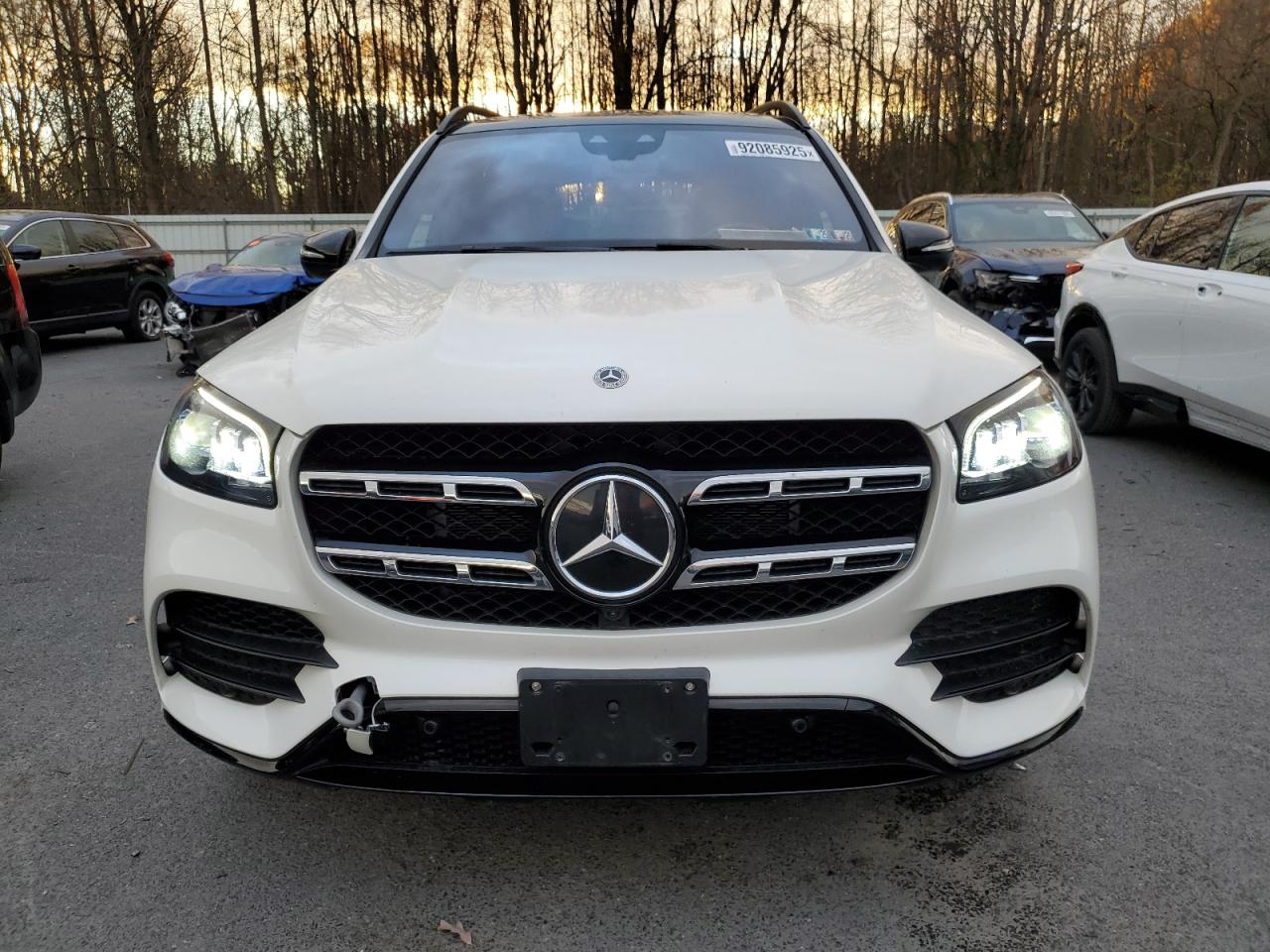 Mercedes-Benz Gls-class 450 4matic Image 2