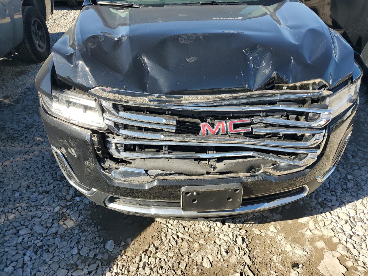 GMC Acadia Sle Image 11