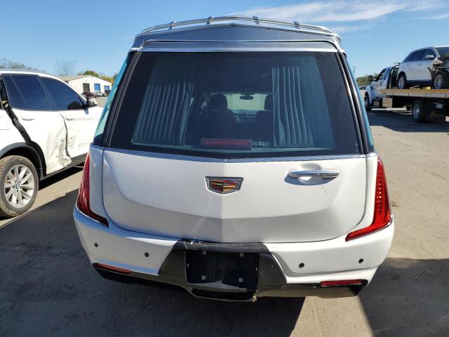 Cadillac XTS Funeral Coach Image 12