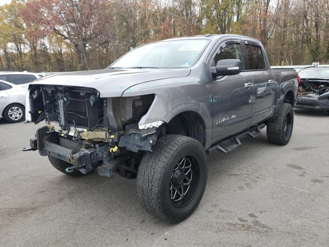  Salvage Nissan Titan
