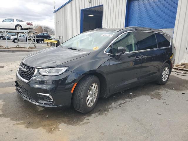  Salvage Chrysler Pacifica