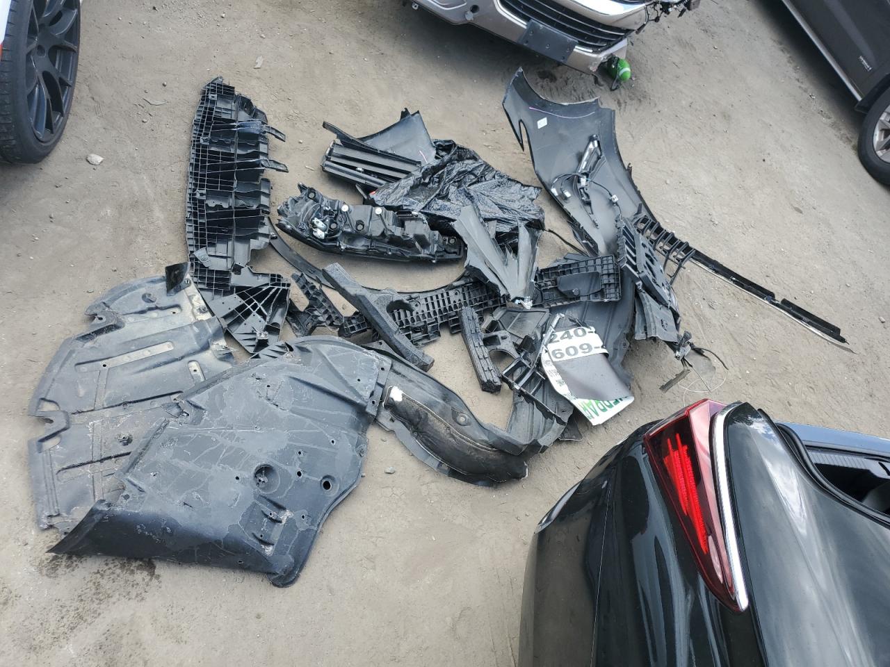 Lexus Es 300h Base Image 11