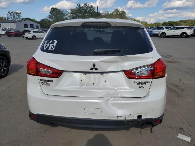 Mitsubishi Outlander Es Image 9