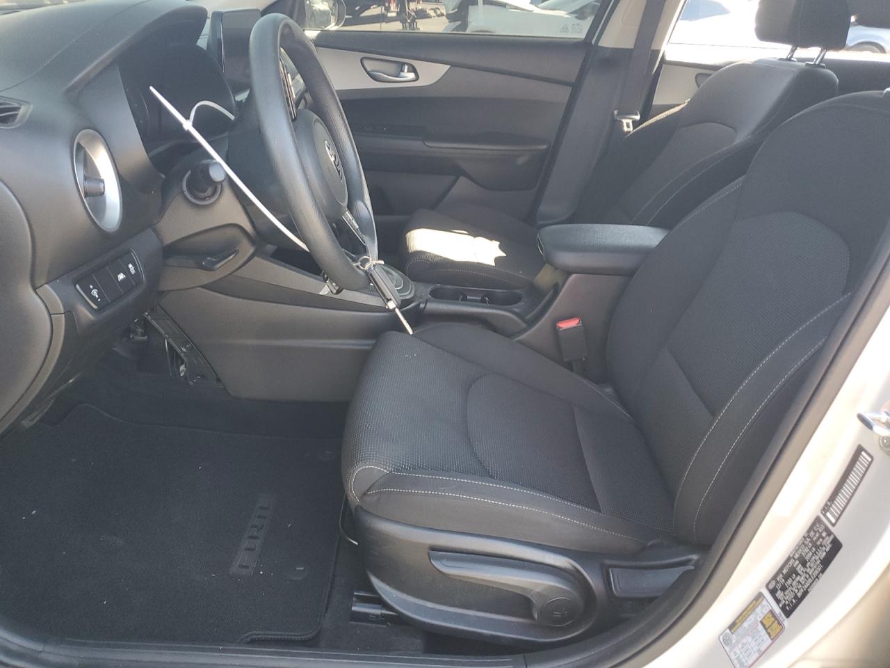 Kia Forte Fe Image 12