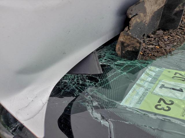 Pontiac Grandprix Image 12