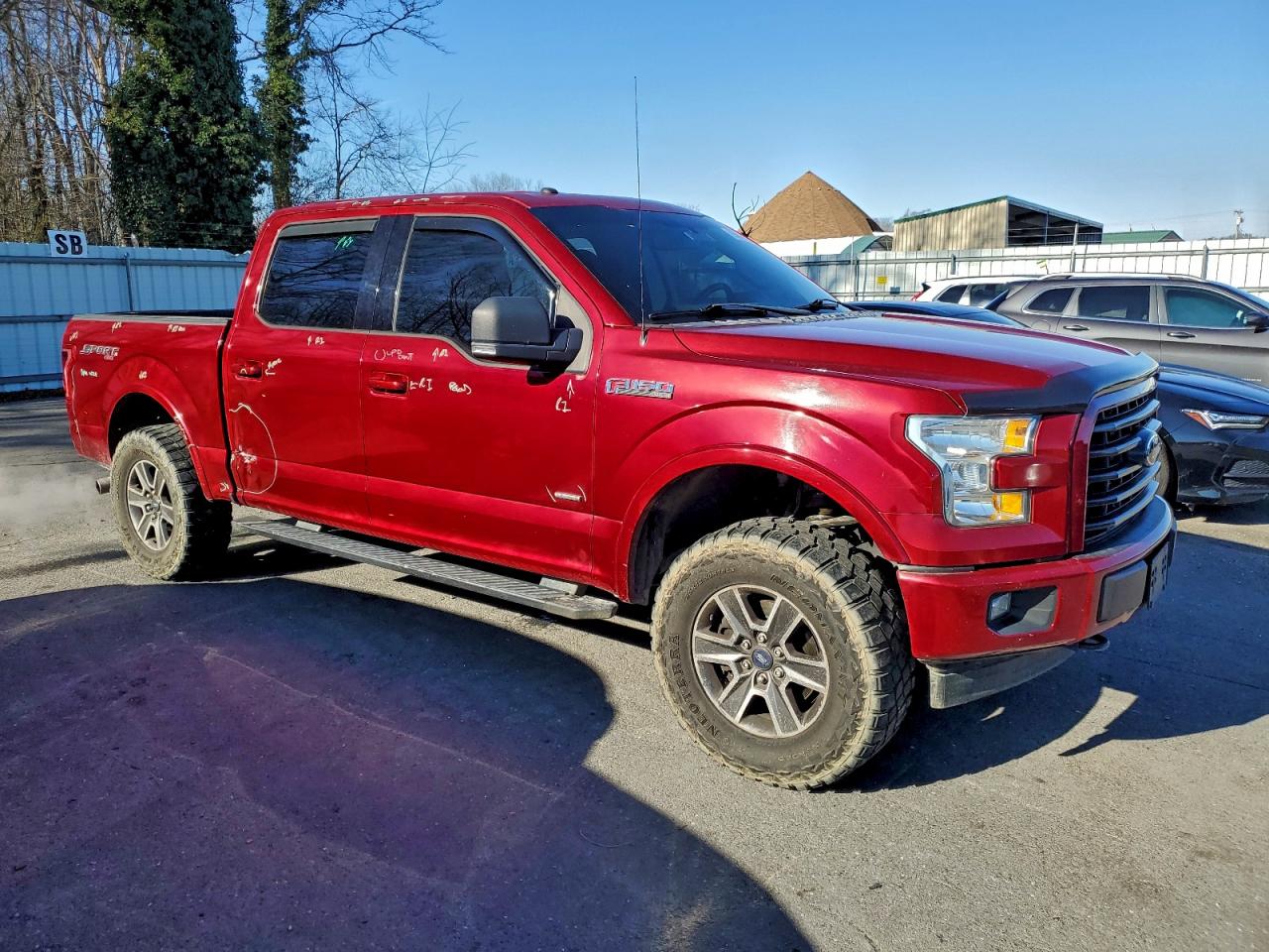 Ford F-150 Supercrew Image 6