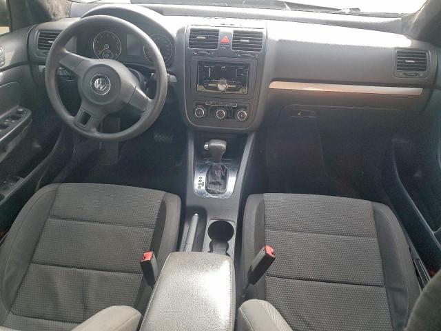 Volkswagen Jetta S Image 11