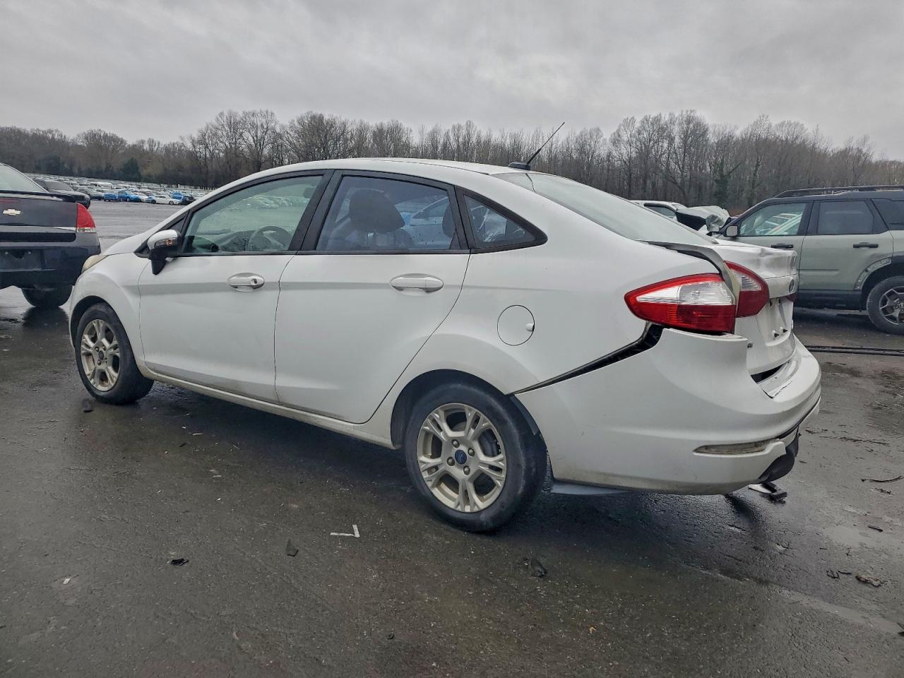 Ford Fiesta Se Image 4