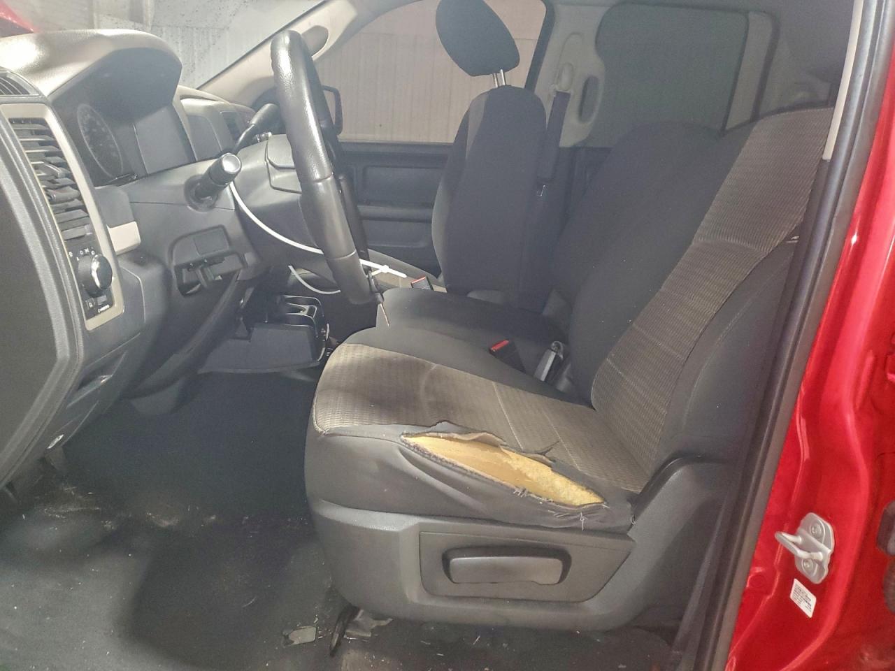 Dodge Ram 1500 Image 4