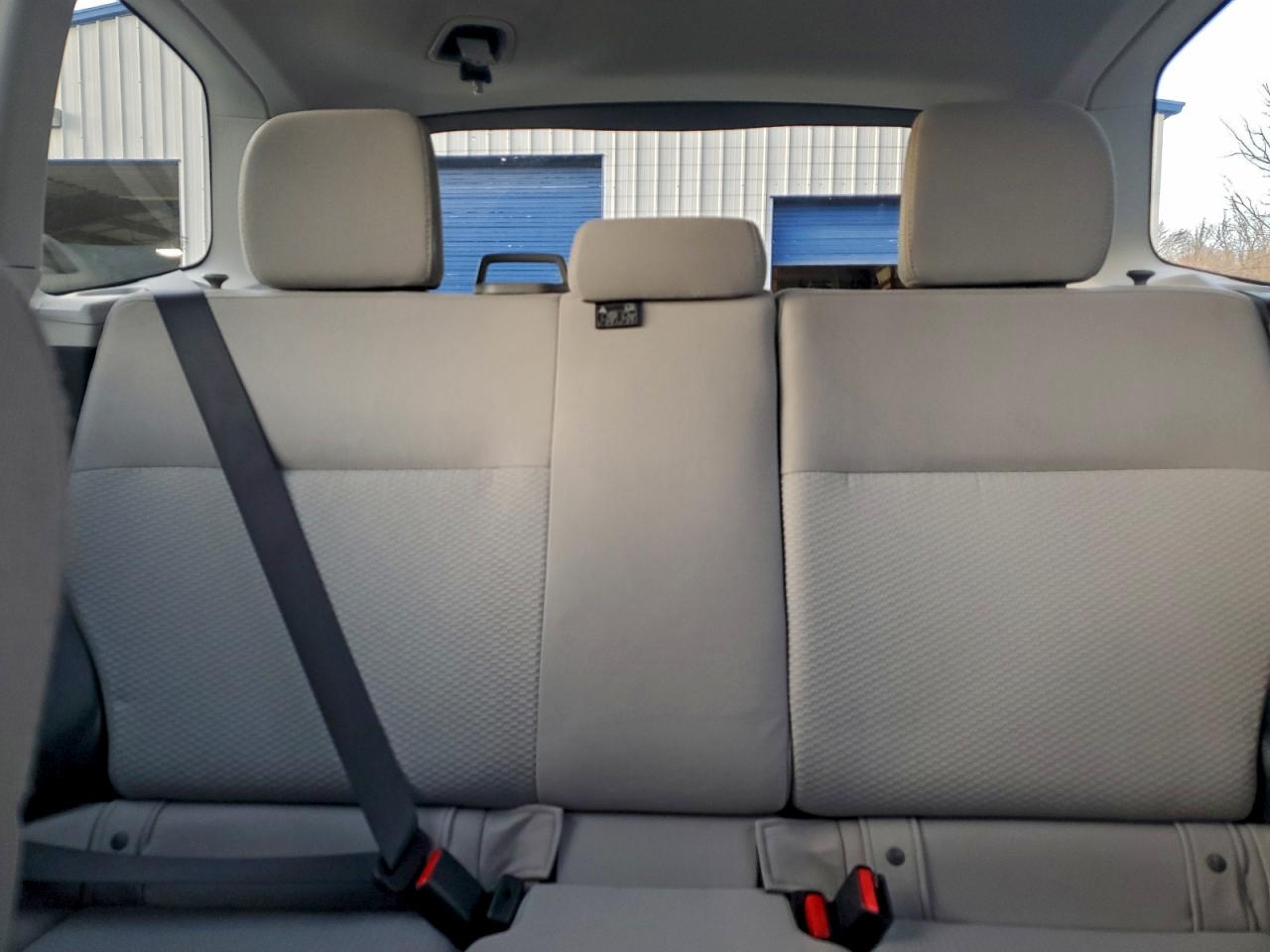 Subaru Forester 2.5i Image 12