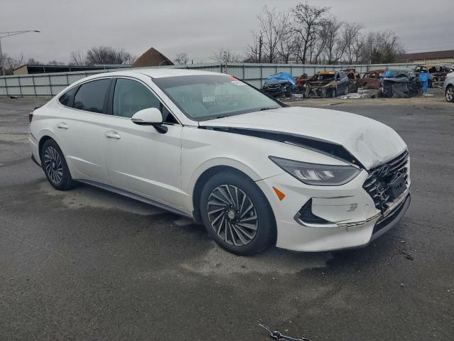 Hyundai SONATA Hybrid Image 5